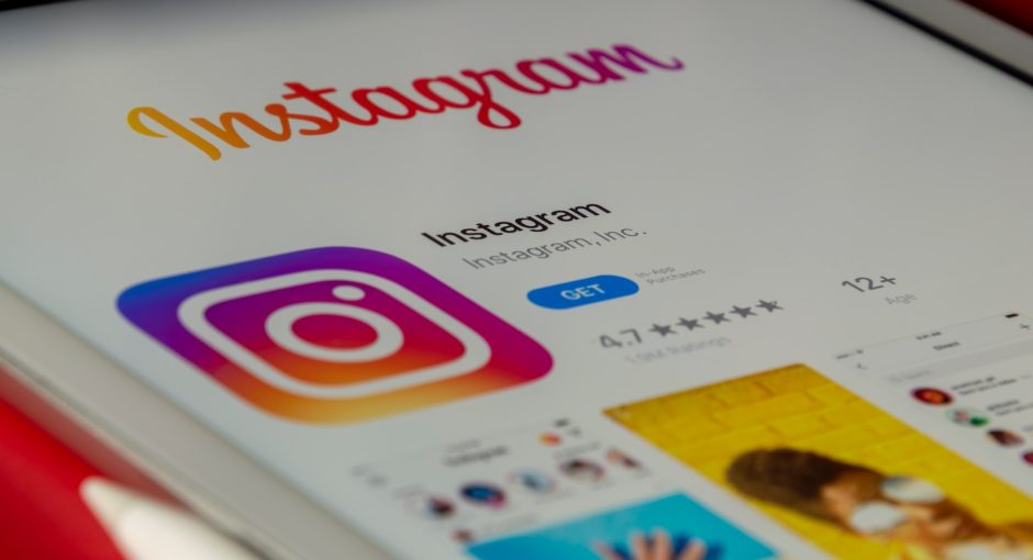 instagram logo